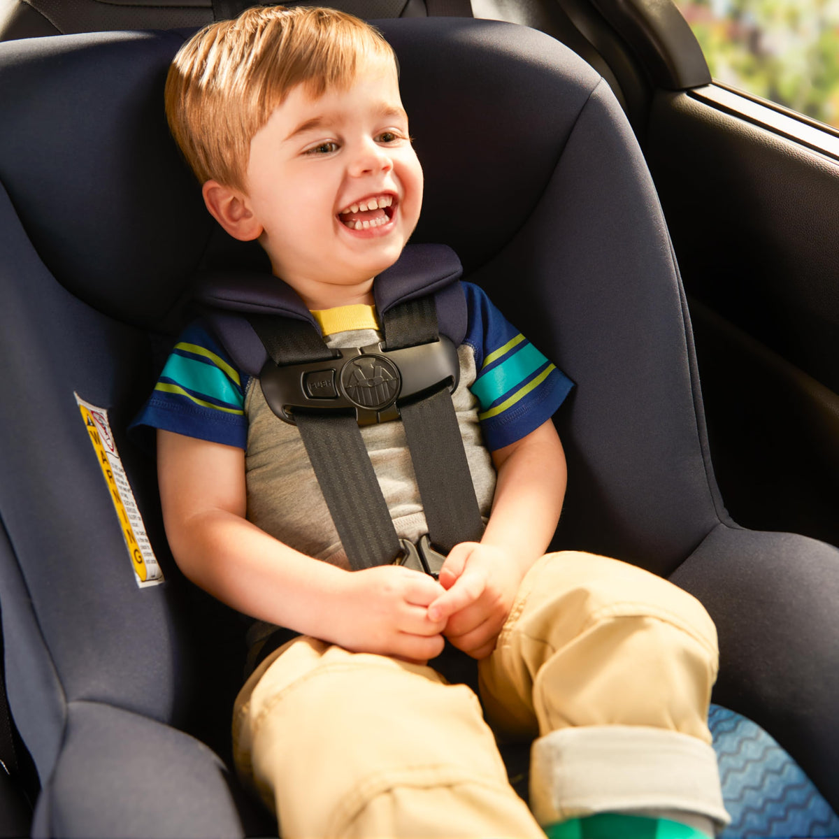 2-in-1 Convertible Car Seat Y272617
